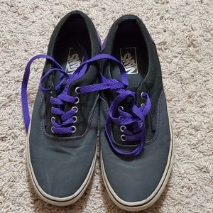 VANS - Black and Purple